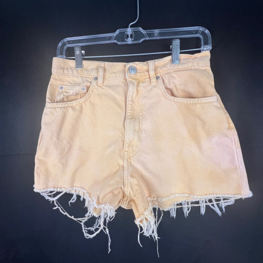 Zara Womens Peach Orange High Waisted Distressed Denim Shorts Frayed Hem Size 6